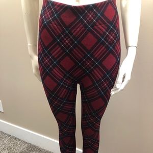 Plaid Christmas Leggings